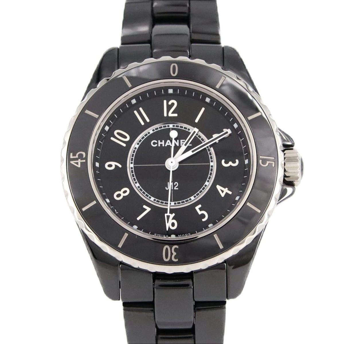 Pre-Owned Chanel J12 33mm Ceramic H5695 Quartz Watch