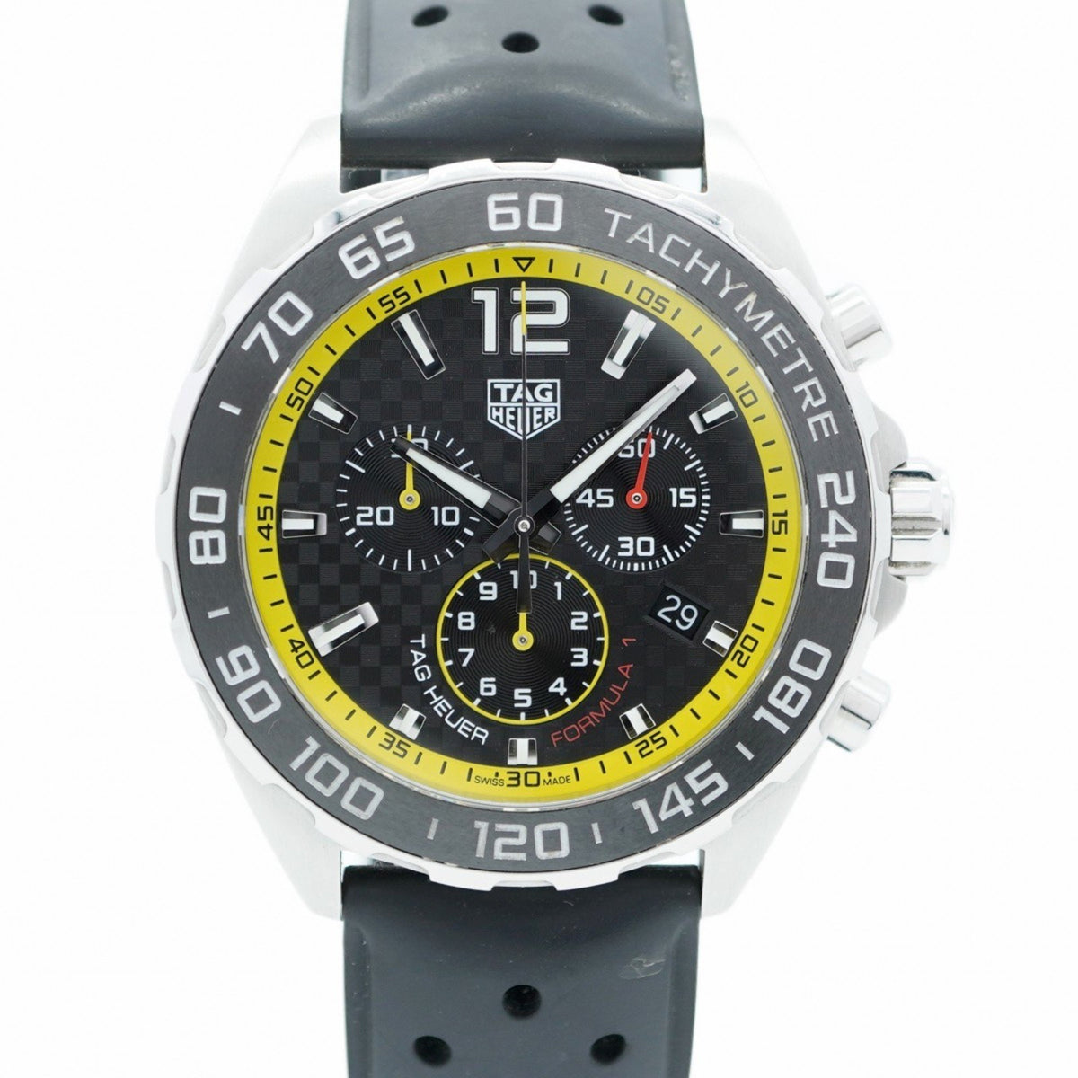 Montre TAG Heuer Formula 1 CAZ101AC d'occasion pour homme avec cadran noir 