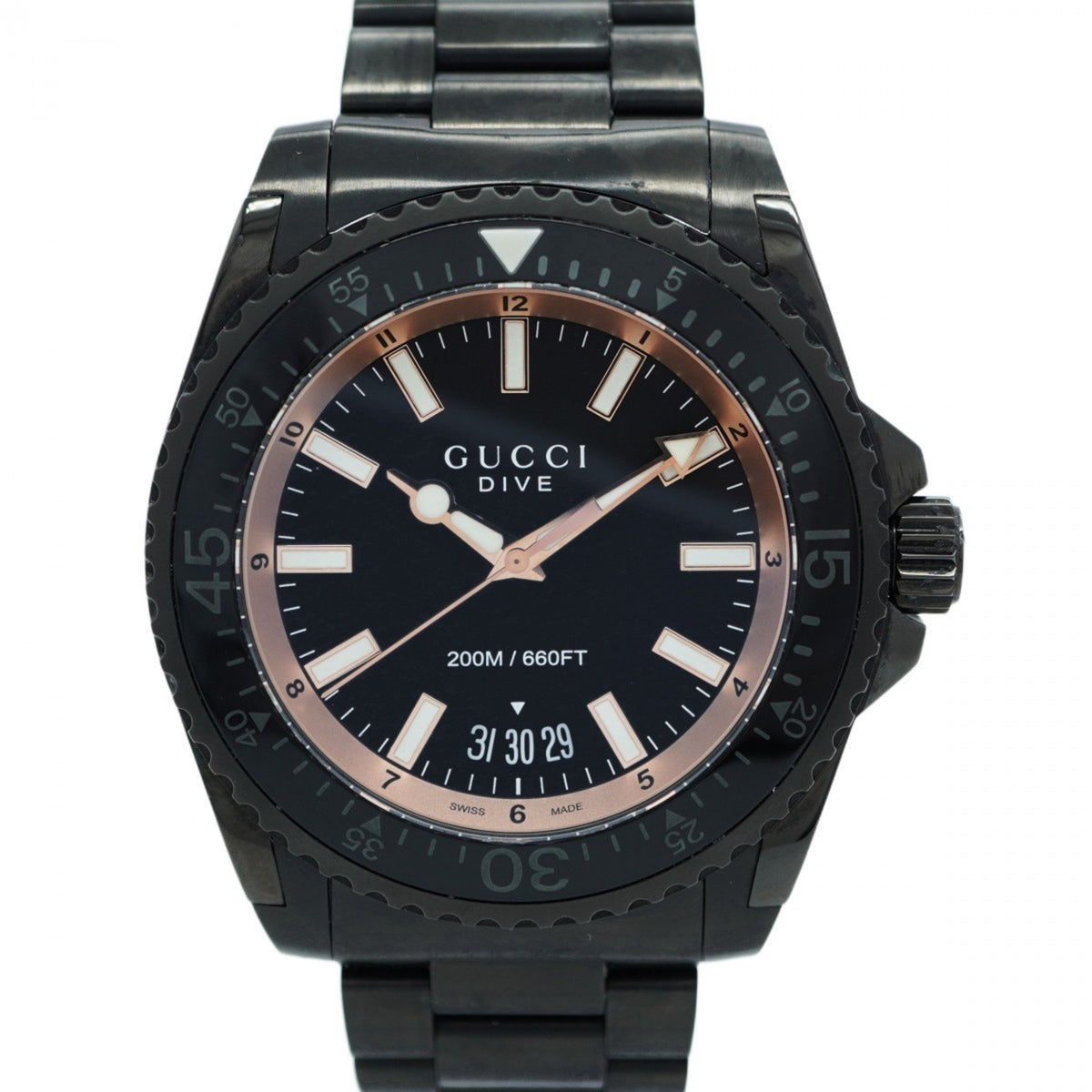 Pre-Owned Gucci Dive 136.2 Black Dial Men's Watch