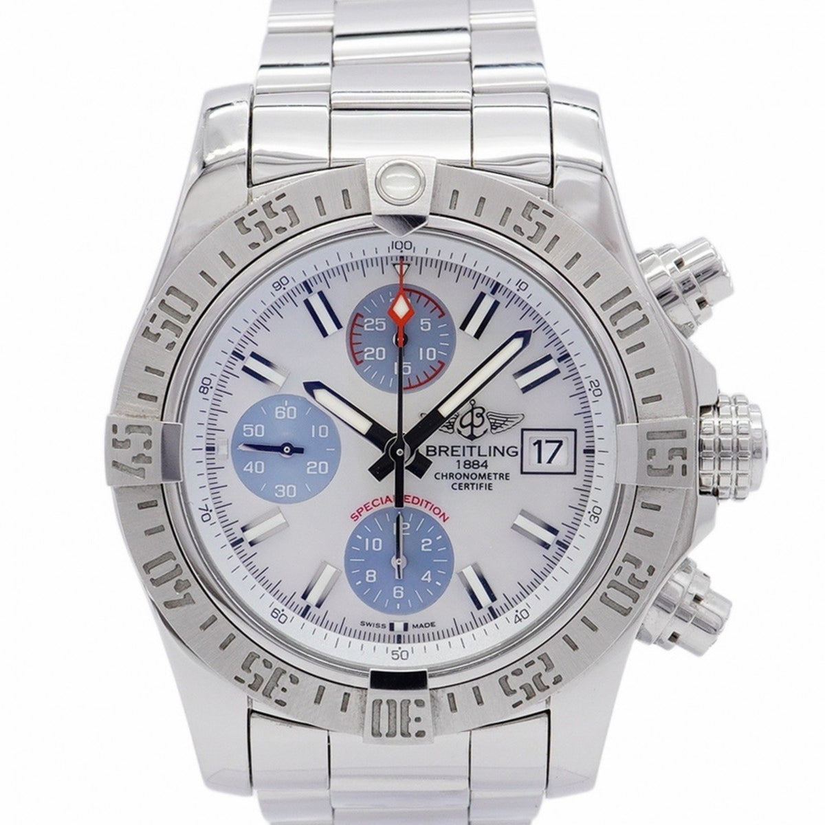Montre Breitling Avenger II A1338111 d'occasion pour homme avec cadran argenté 