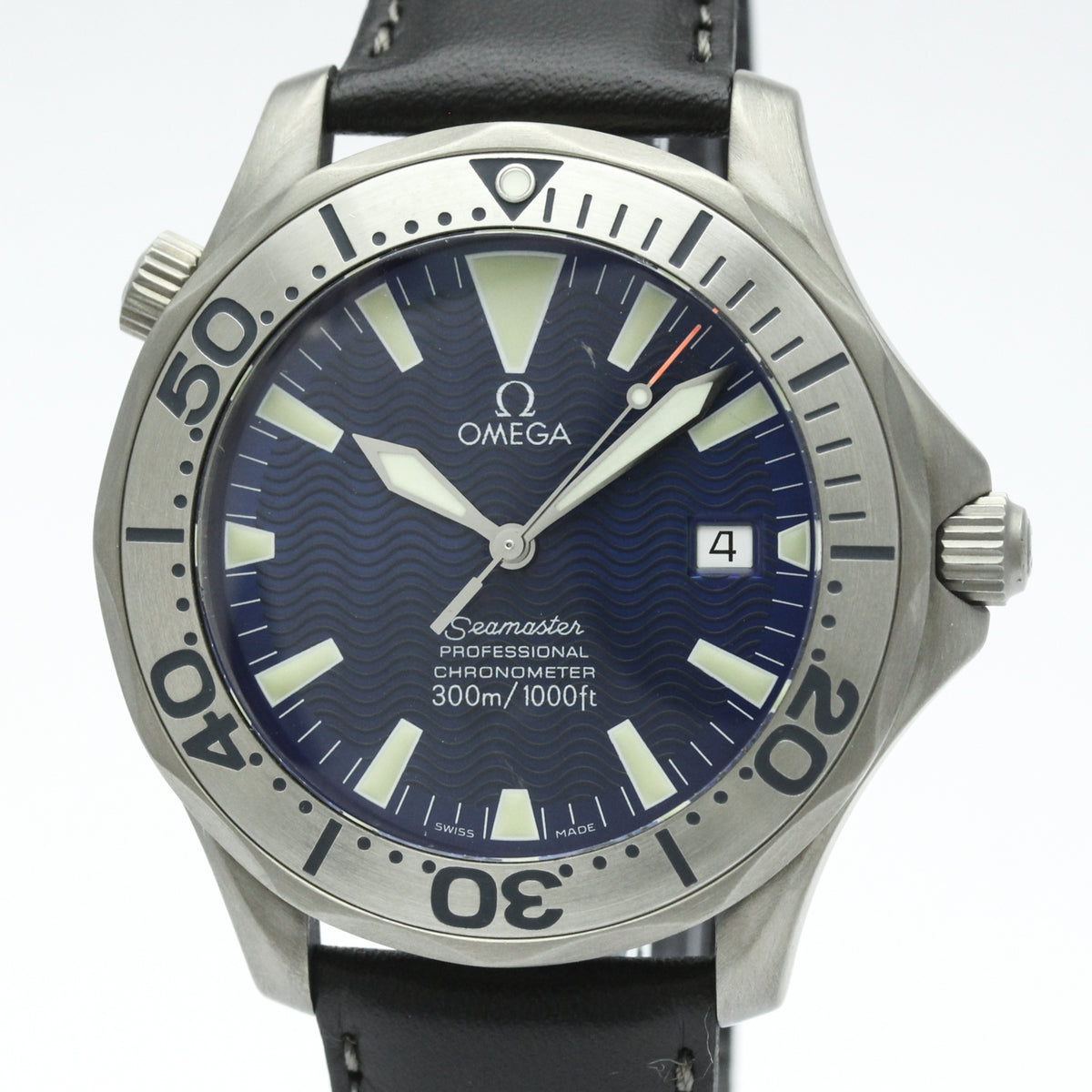 Pre-Owned OMEGA Seamaster Professional 300M Steel Mens Watch 2232.80 Polished