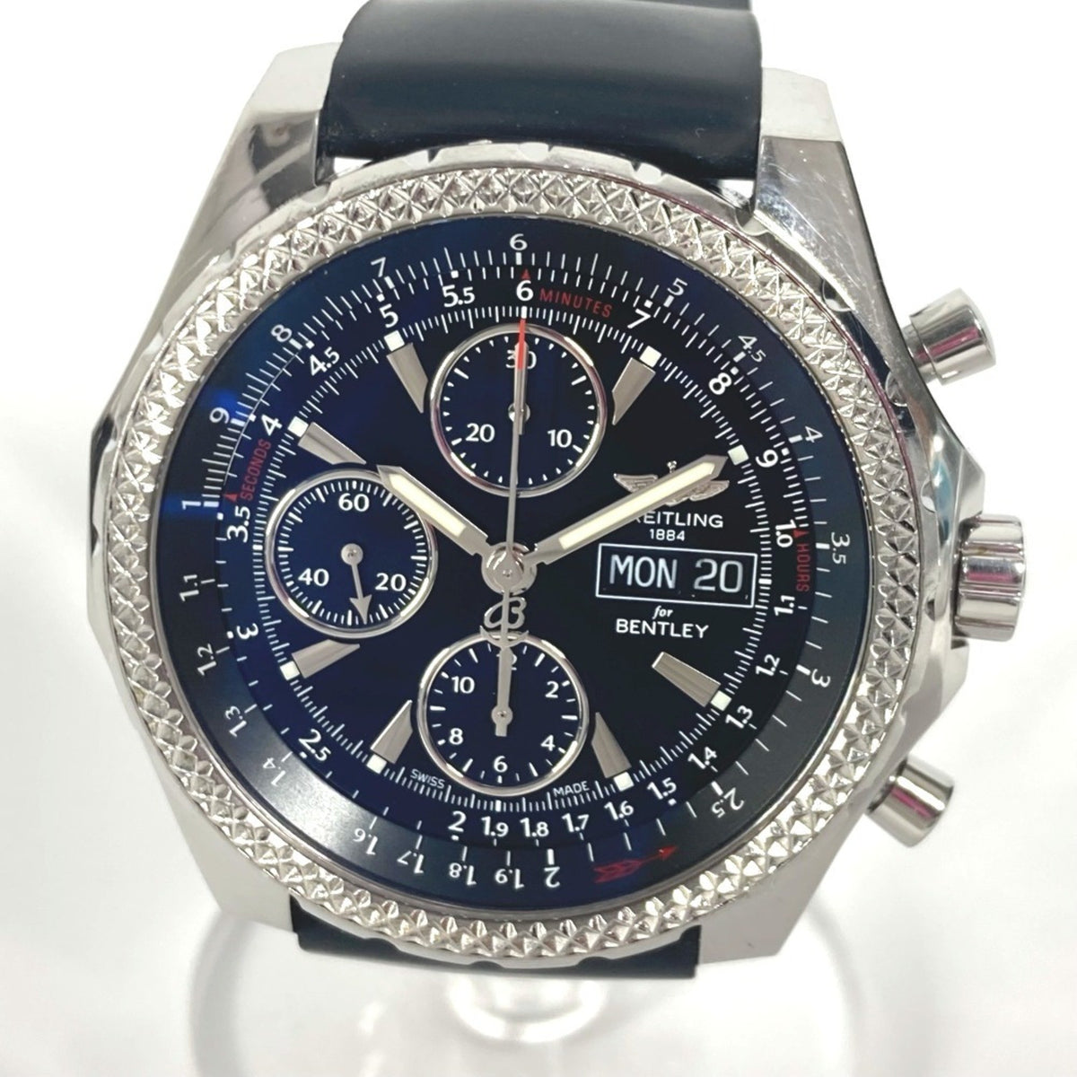Montre-bracelet Breitling A1336224 BB57 Bentley GT d'occasion pour homme avec logo et bracelet en caoutchouc noir 