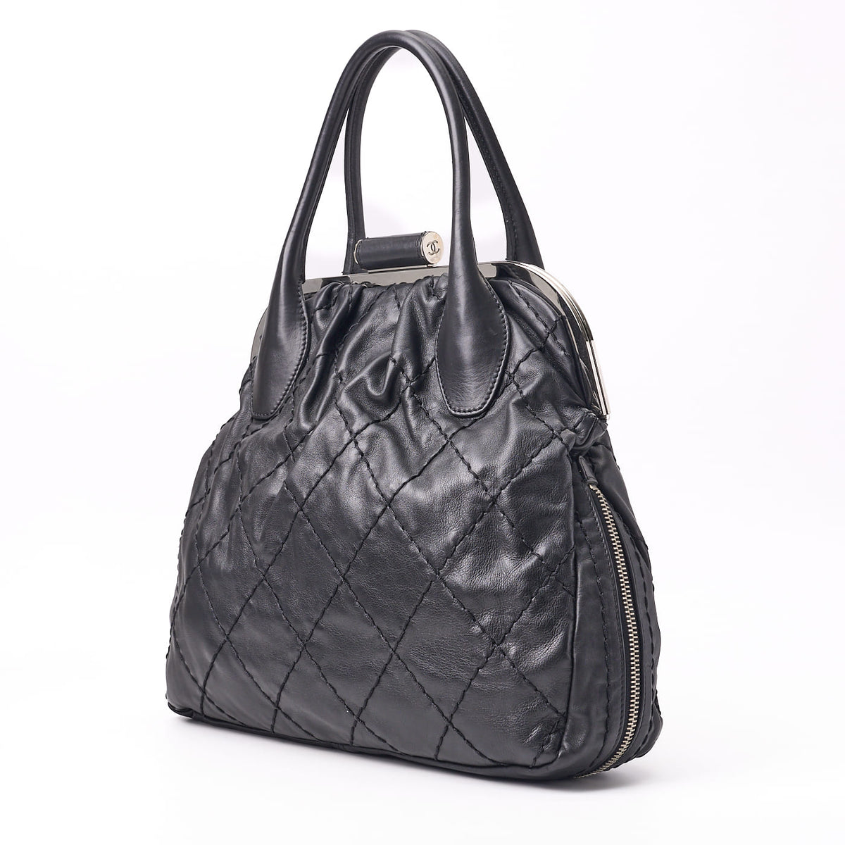 Sac fourre-tout d'occasion Gamaguchi Wild Stitch en cuir de veau noir et métal argenté.