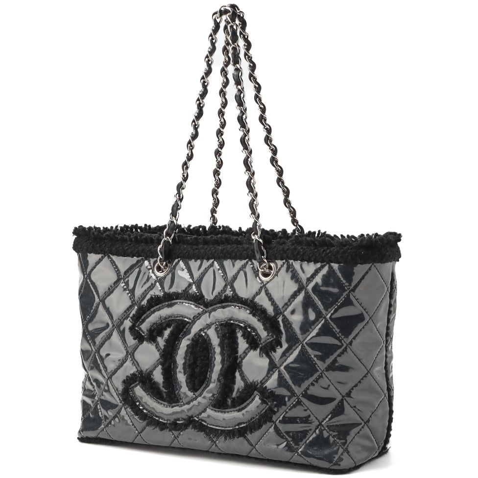 Sac bandoulière d'occasion, matelassé, double chaîne, vinyle de coton, noir, accessoires argentés, d'occasion