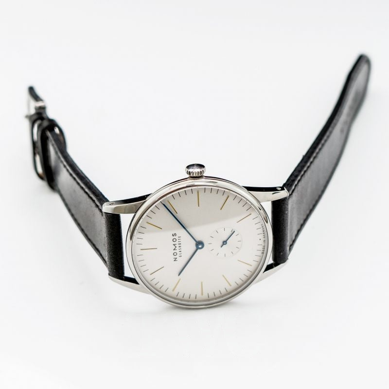 Orion 38mm White Silver-plated Dial in Stainless Steel 384