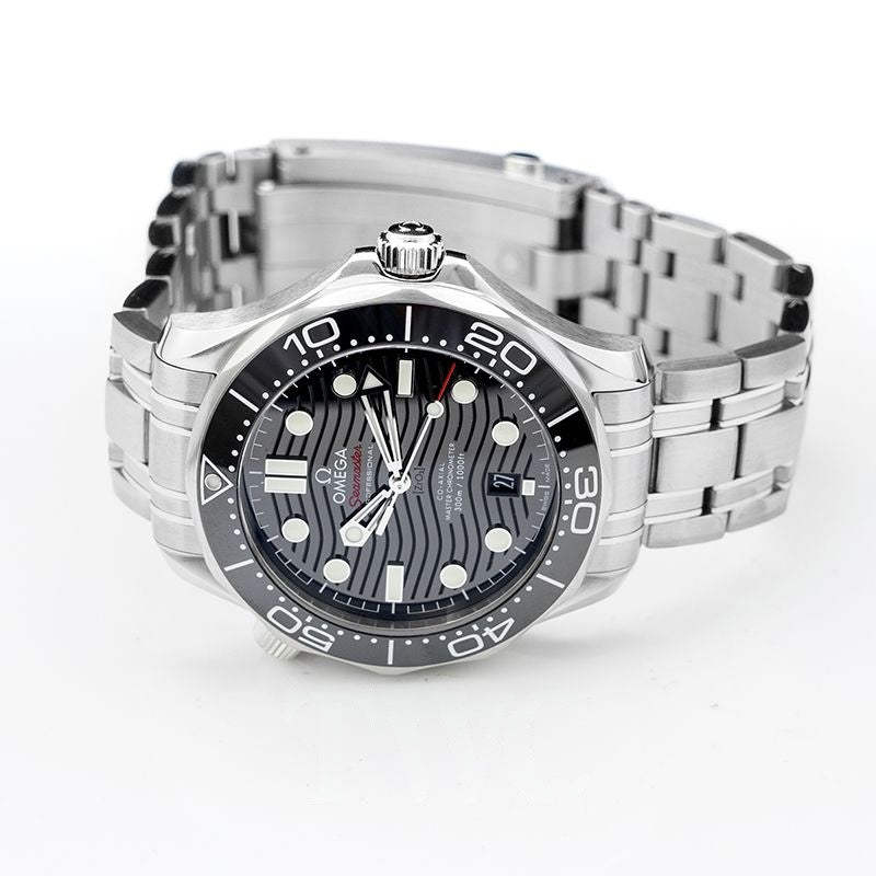 Seamaster 42 mm Black Dial in Stainless Steel 210.30.42.20.01.001