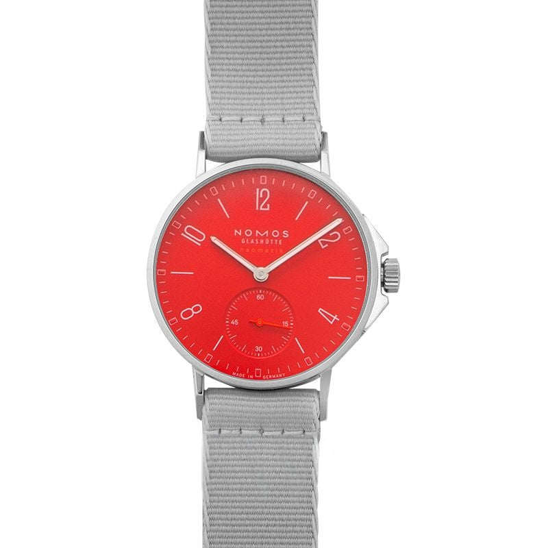 Ahoi 36.3mm Red Dial in Stainless Steel 563