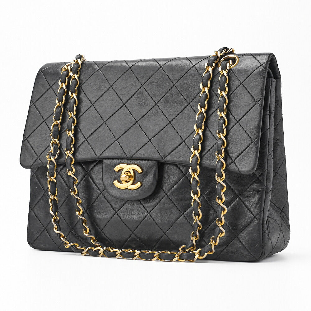 Pre-Owned Shoulder Bag, Matelasse Double Flap, Lambskin, Black, Gold-Tone Hardware, Pre-Owned