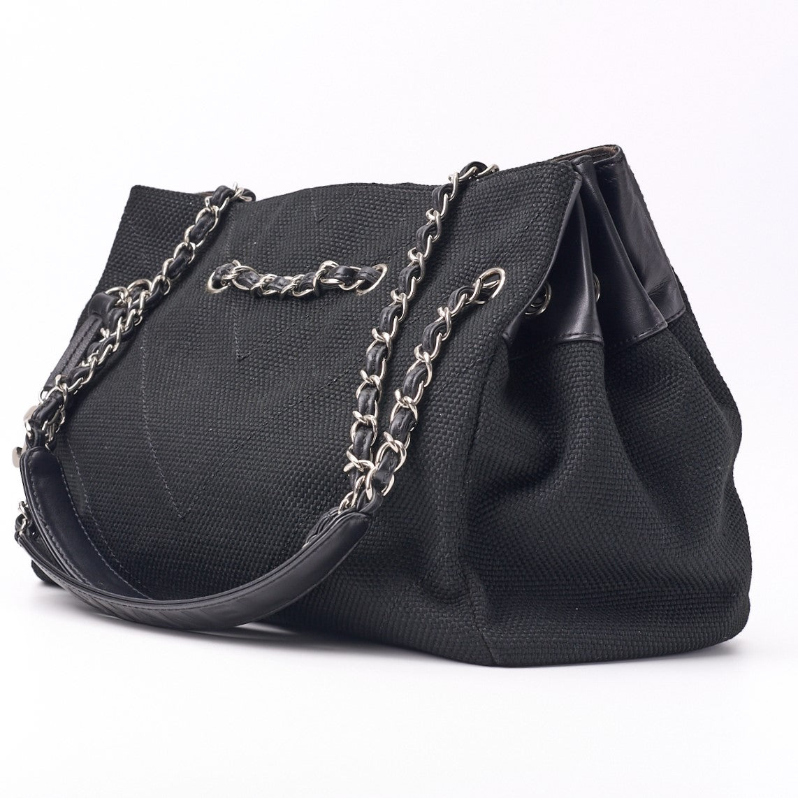 Pre-Owned Shoulder Bag, V Stitch, Coco Charm, Canvas, Black, Silver-Tone Hardware, Pre-Owned