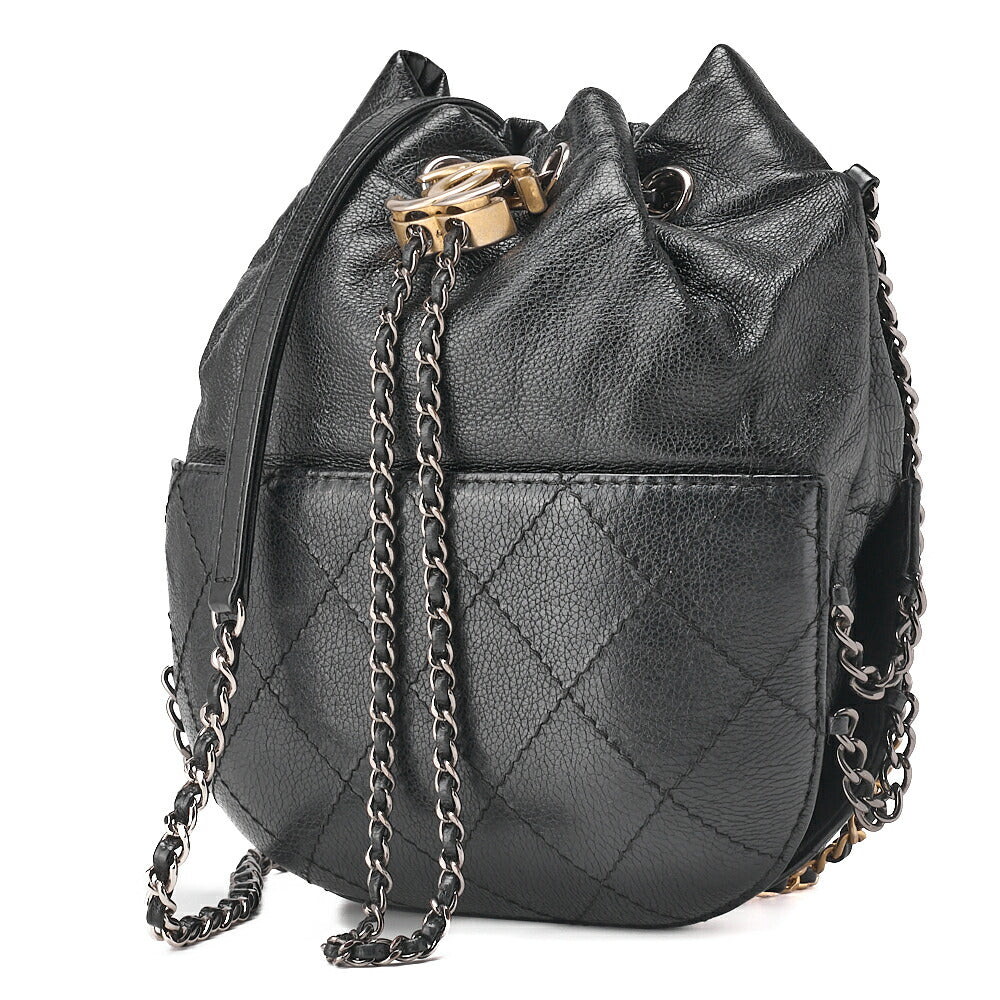 Sac bandoulière d'occasion, bandoulière chaîne, matelassé, cuir caviar, noir, finitions dorées, d'occasion