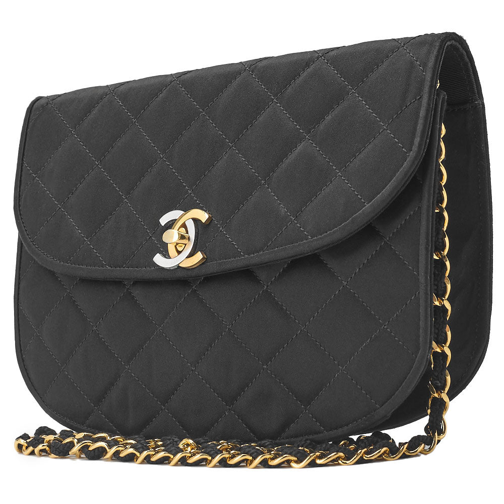 Sac bandoulière d'occasion, matelassé, bandoulière chaîne, satin, noir, finitions dorées, d'occasion