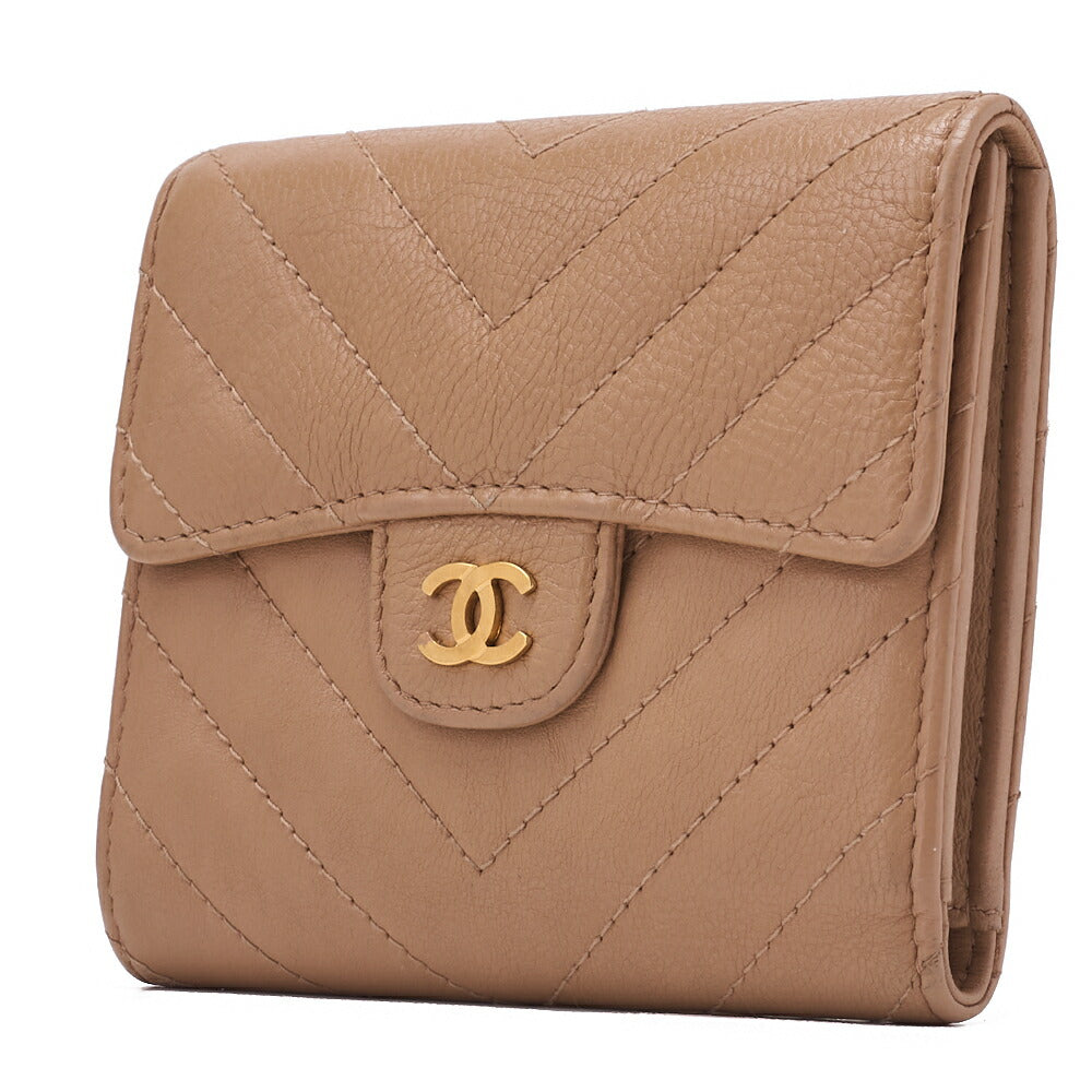 Pre-Owned Tri-Fold Wallet V-Stitch Leather Beige Gold-Tone Hardware Pre-Owned