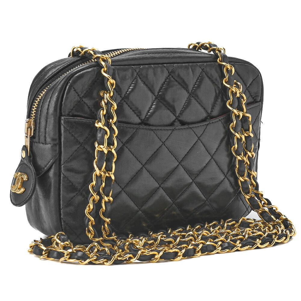 Sac fourre-tout à bandoulière d'occasion en cuir d'agneau matelassé noir et matériel doré.