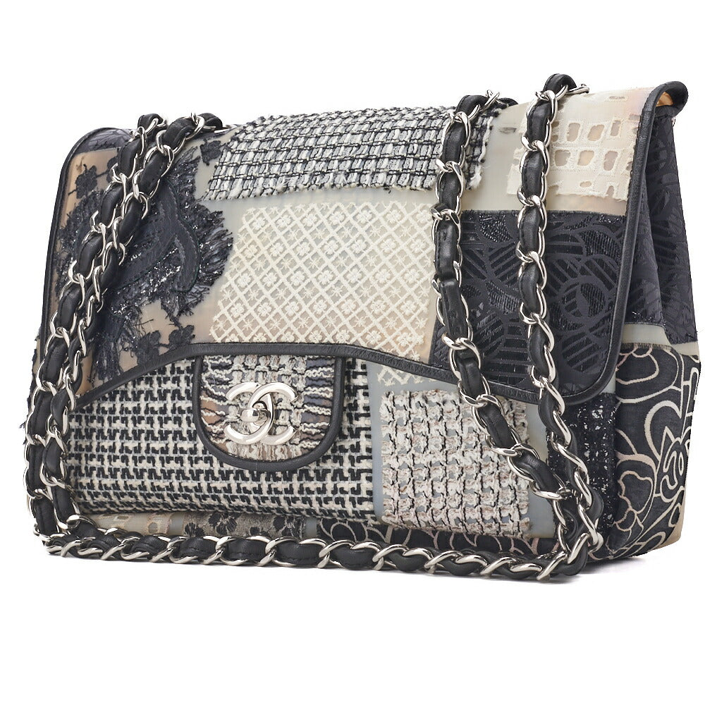 Pre-Owned Shoulder Bag Matelasse Coco Mark Patchwork Silicone Black Silver-Tone Hardware Pre-Owned