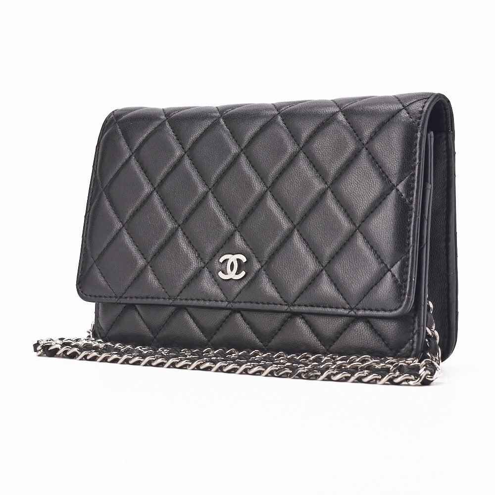 Pre-Owned Chain Wallet Matelasse Lambskin Black Silver-Tone Hardware Pre-Owned