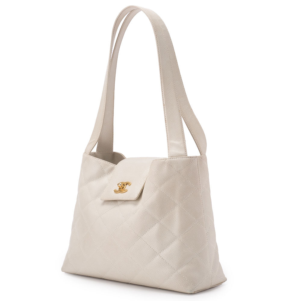 Pre-Owned Shoulder Bag Matelasse Caviar Skin Ivory Gold-Tone Hardware Pre-Owned