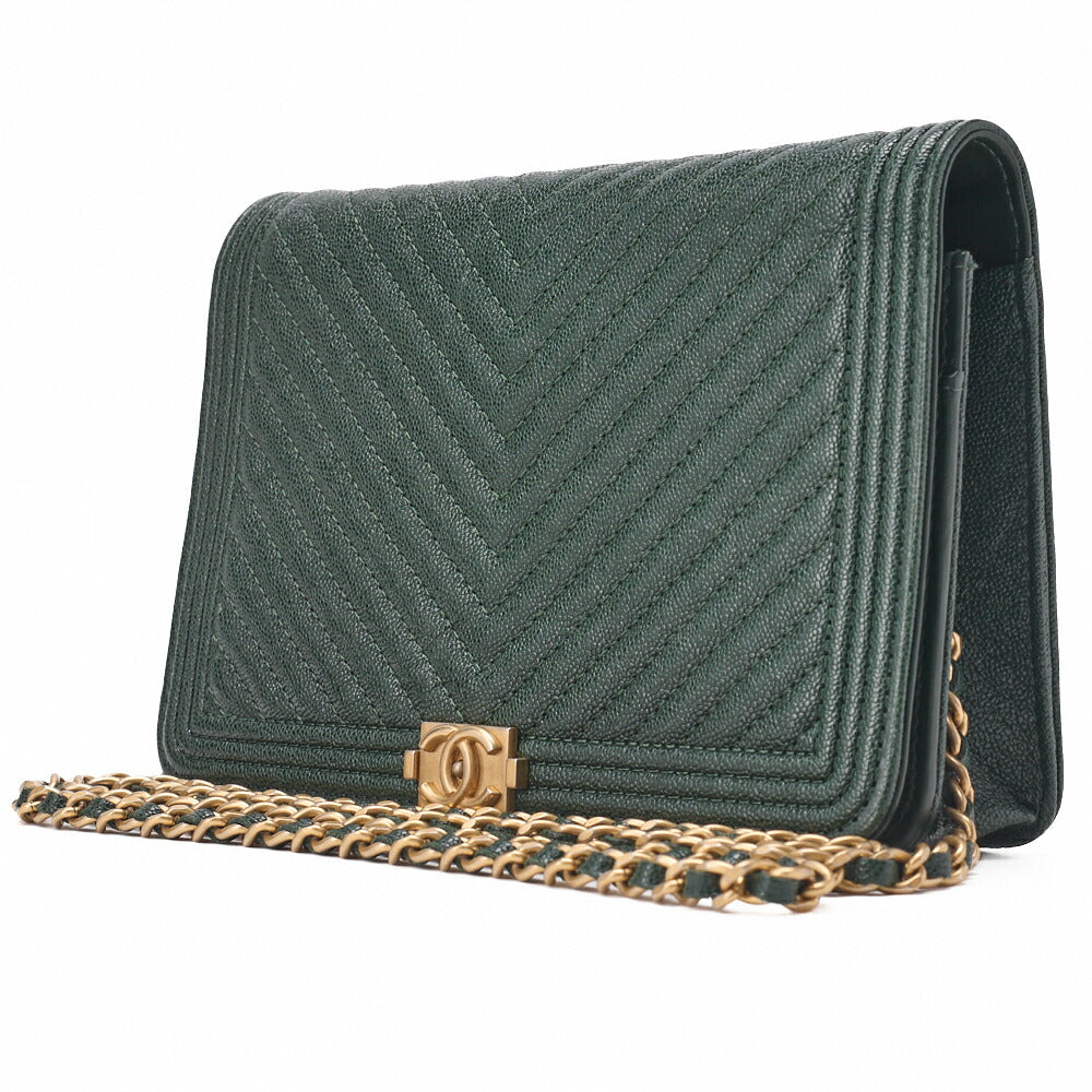 Pre-Owned Boy Matelasse Chain Wallet Caviar Skin Black Gold-Tone Hardware Pre-Owned