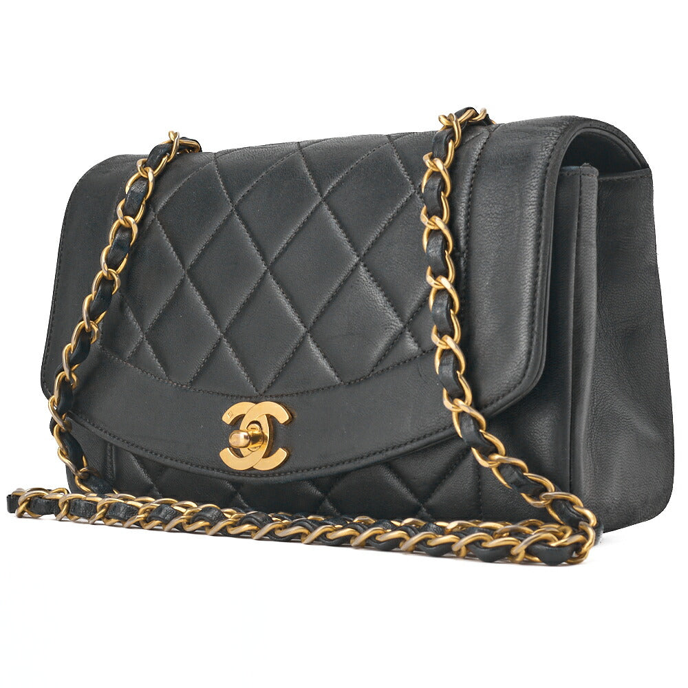 Pre-Owned Chain Shoulder Bag Matelasse Lambskin Black Gold-Tone Hardware Pre-Owned