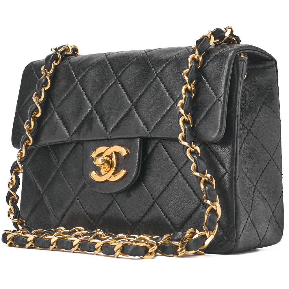 Pre-Owned Chain Shoulder Bag Mini Matrasse 18cm Lambskin Black Single Flap Turnlock Gold-Tone Hardware, Pre-Owned