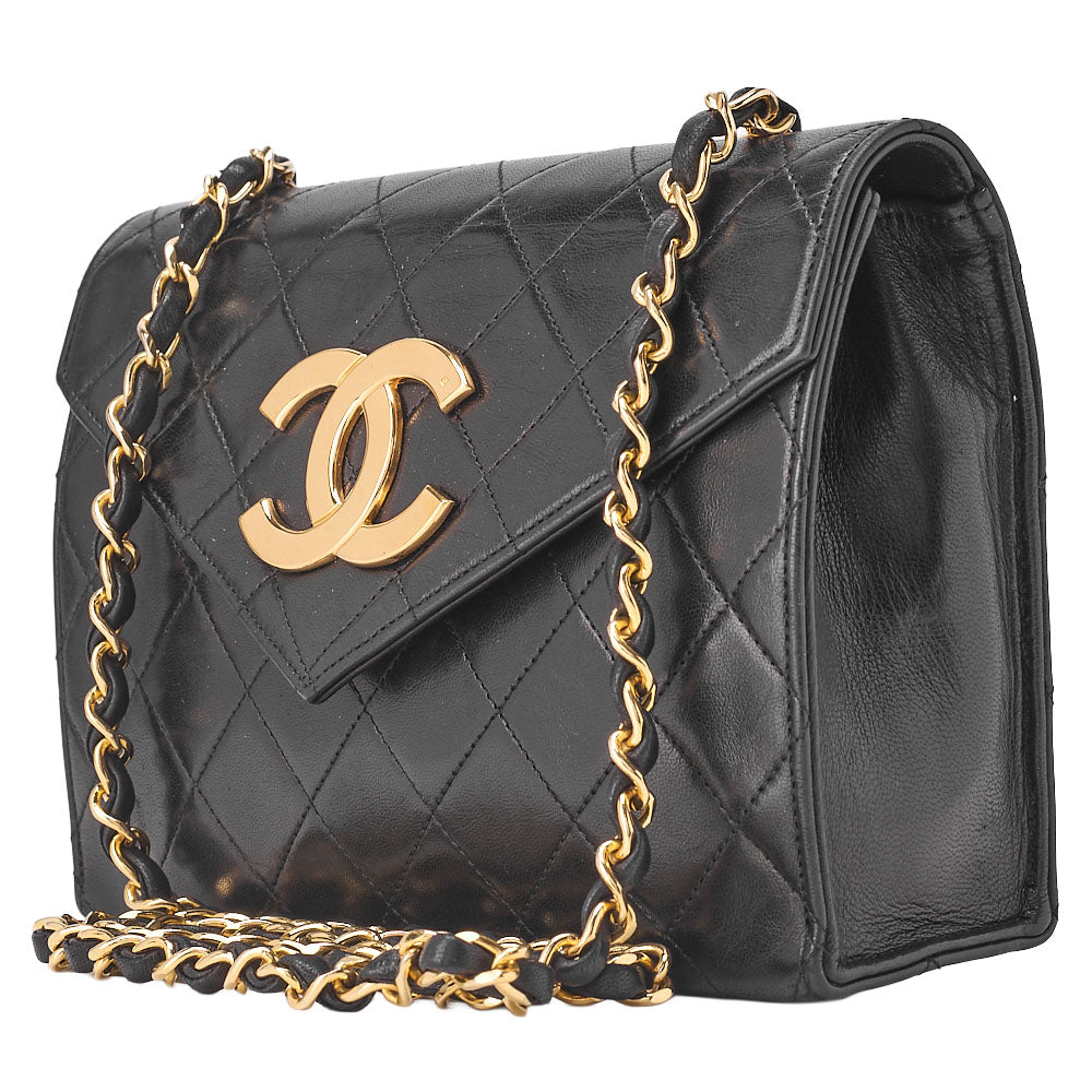 Pre-Owned Shoulder Bag Tote Bag Matelassé Lambskin Big Coco Chain Shoulder Black Gold-Tone Hardware, Pre-Owned