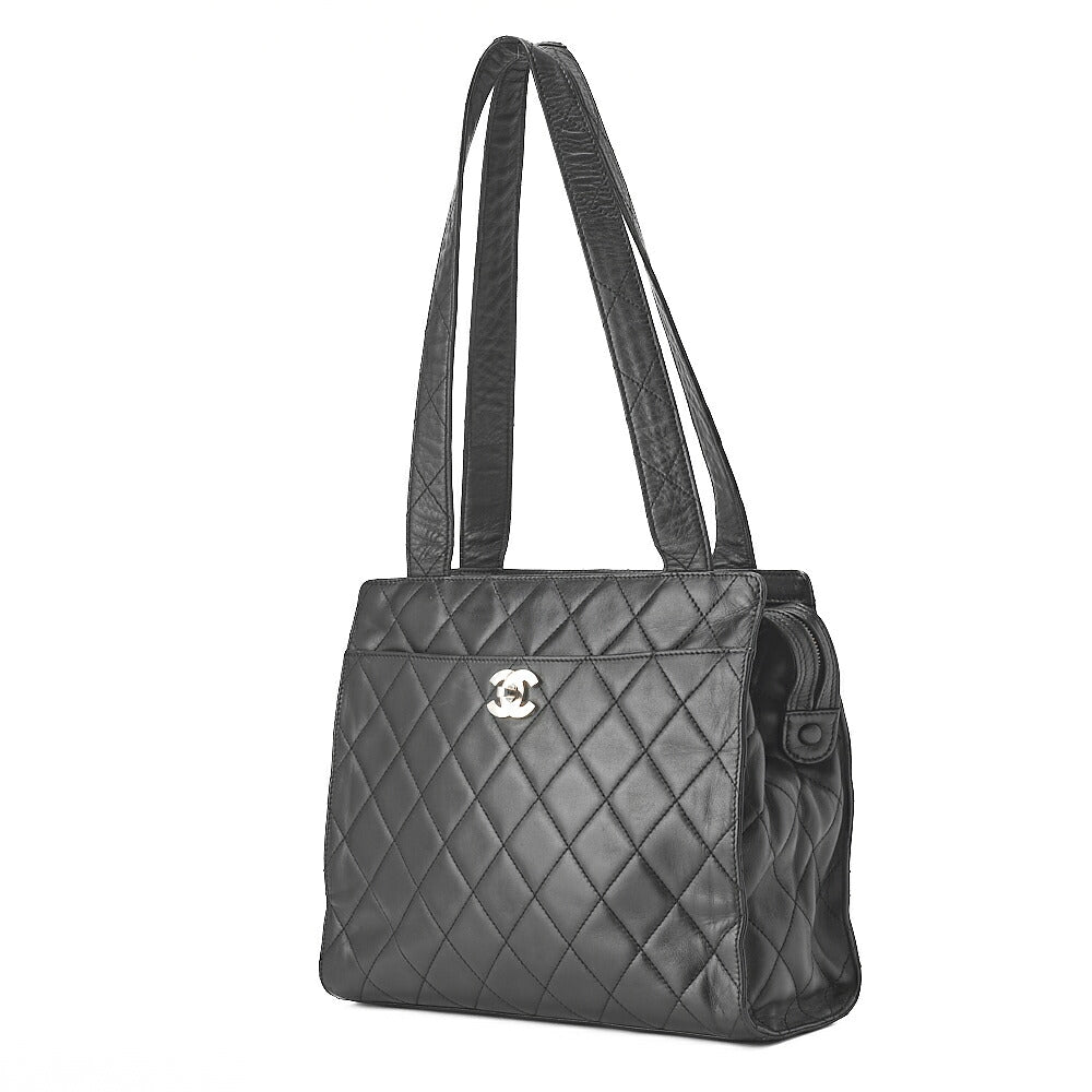 Pre-Owned Shoulder Bag Matelassé Turnlock Lambskin Silver-Tone Hardware, Pre-Owned