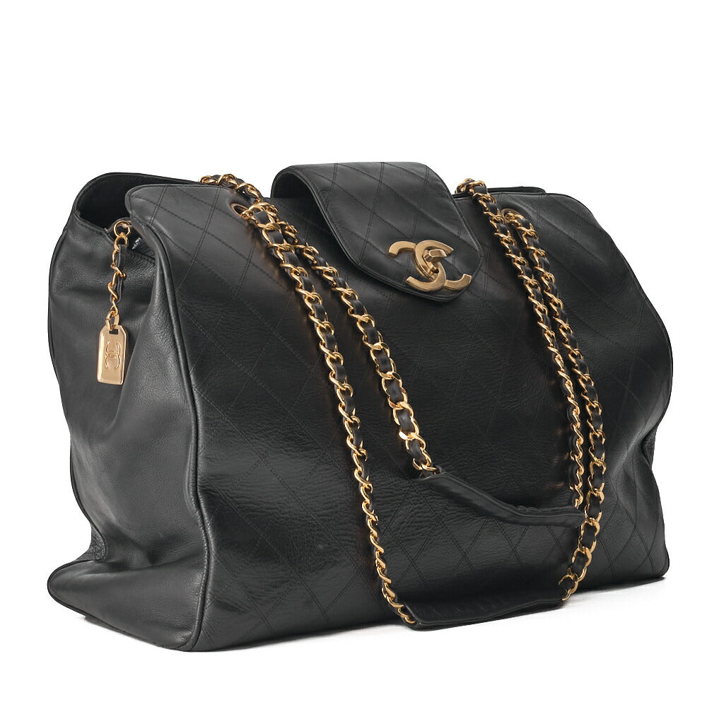 Pre-Owned Shoulder Bag Supermodel Coco Mark Big Coco Double Chain Shoulder Lambskin Black Gold-Tone Hardware, Pre-Owned