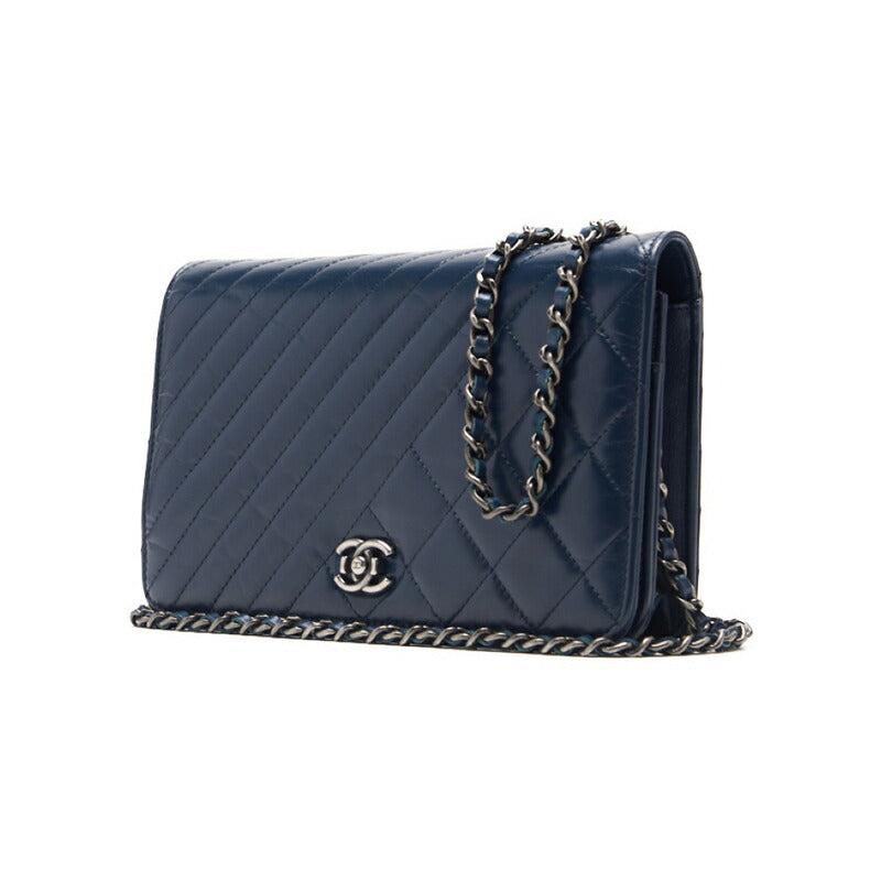 Pre-Owned Chain Wallet, Diagonal Stitching, Matelasse, Lambskin, Blue, Silver-Tone Hardware, Pre-Owned