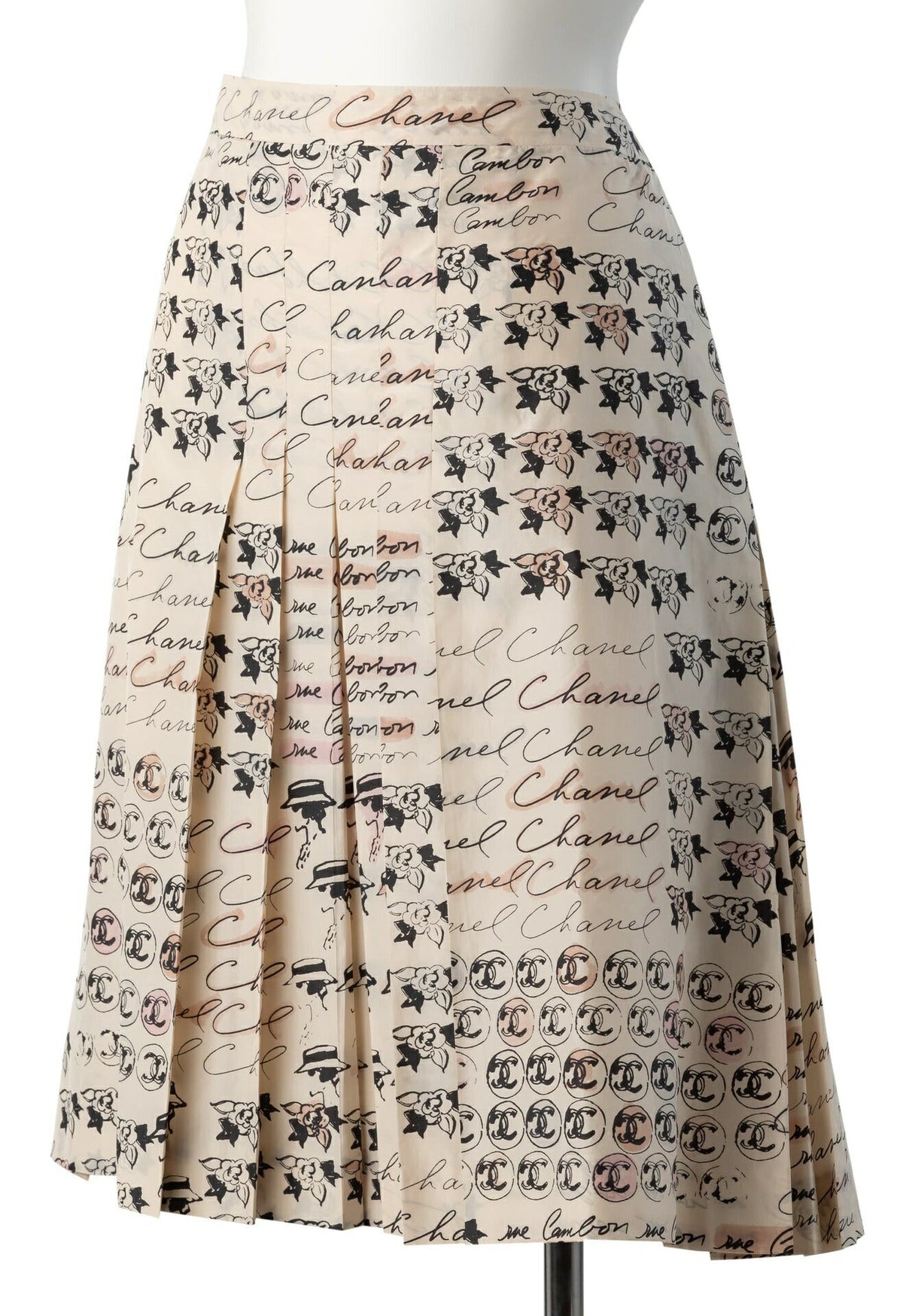 Pre-Owned Pleated Skirt, Coco Mark Logo, Silk, Ivory, Gold-Tone Hardware, Pre-Owned