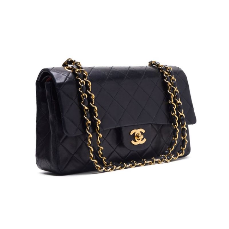 Pre-Owned Shoulder Bag, Matelasse Double Flap, Chain Shoulder, Lambskin, Black, Gold-Tone Hardware, Pre-Owned